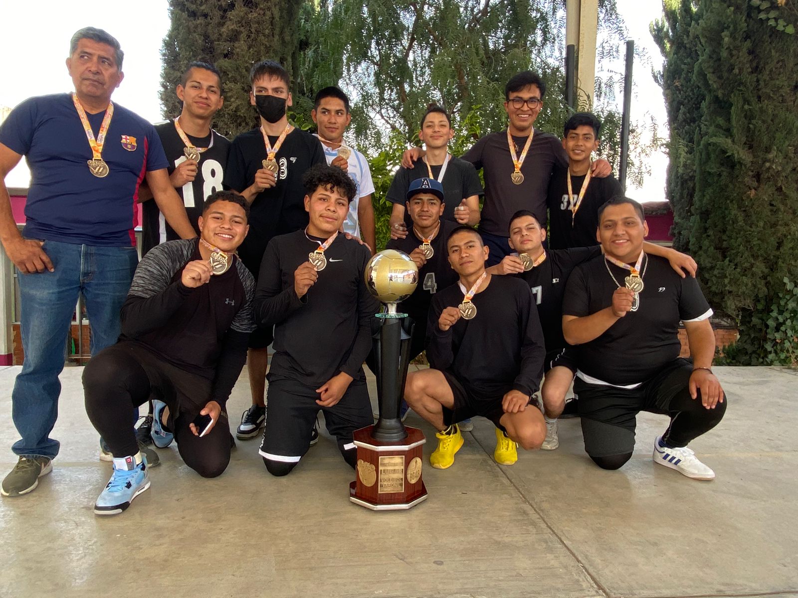 equipo voleibol varonil