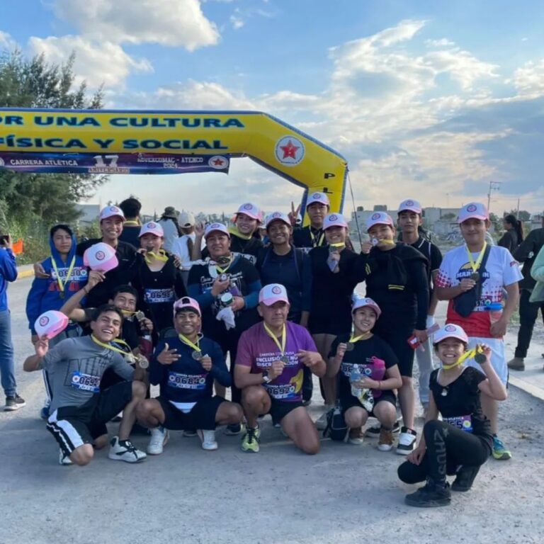 Participan estudiantes en la Carrera Atlética PLENUM XXI